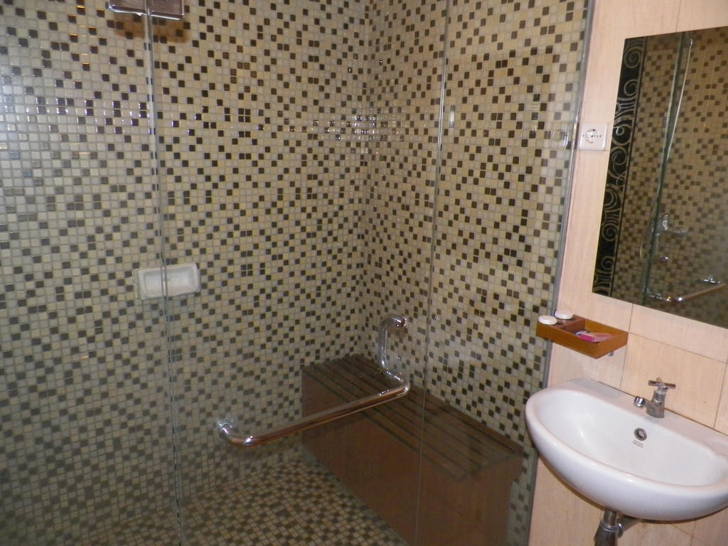 Ariandri Boutique Guesthouse Bandung Oda fotoğraf